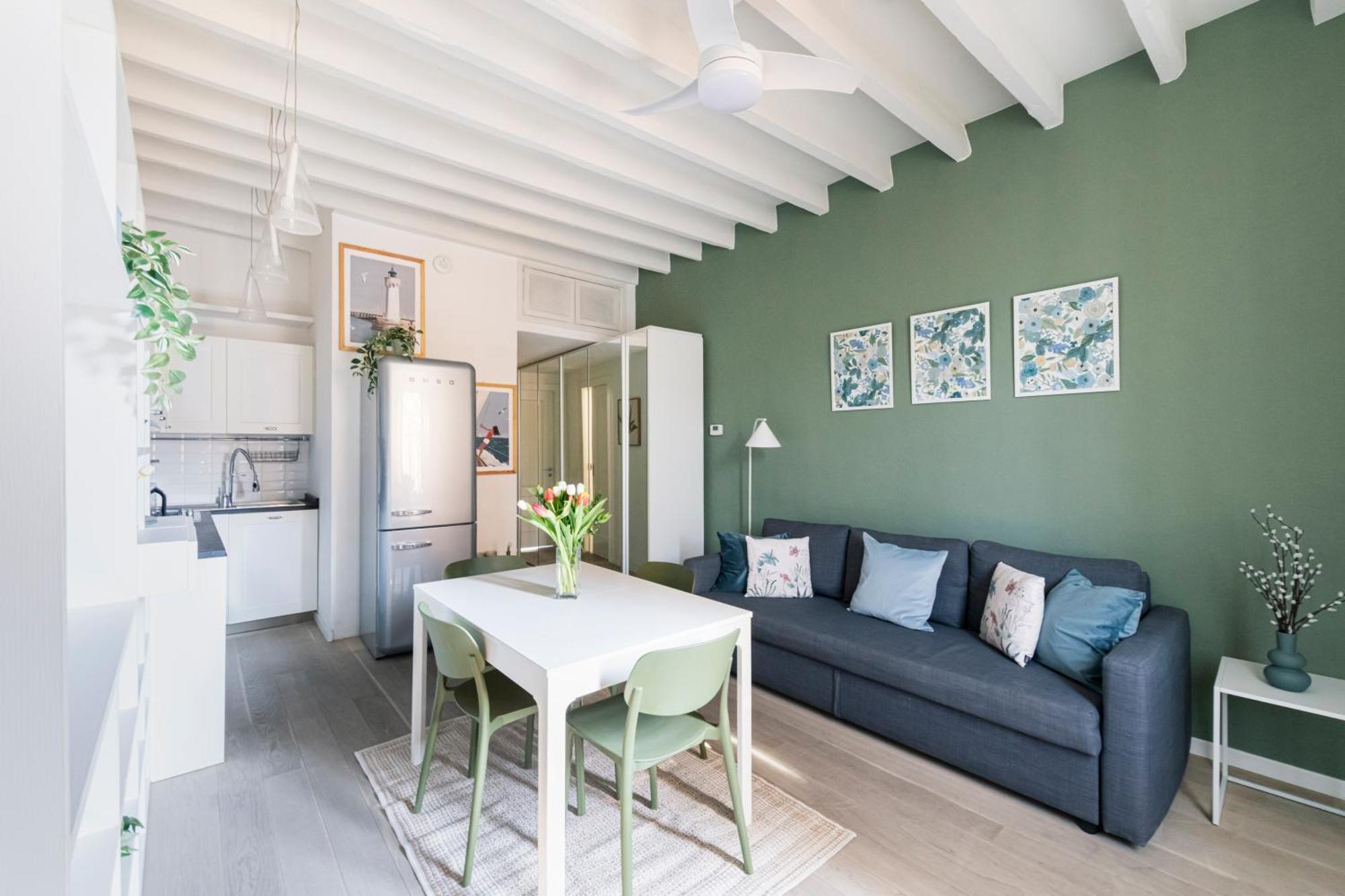 Lovely Apartment On The Navigli River By Easylife Milano Ngoại thất bức ảnh