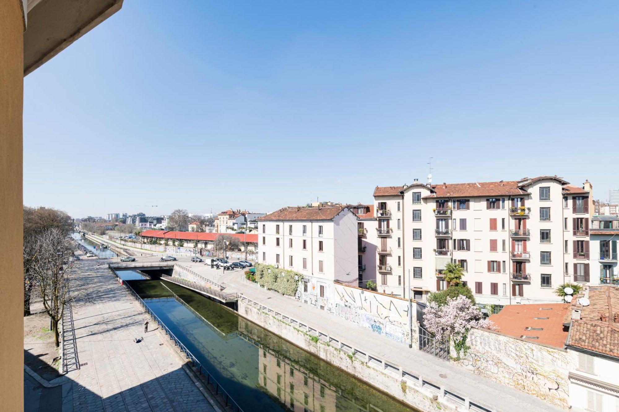 Lovely Apartment On The Navigli River By Easylife Milano Ngoại thất bức ảnh